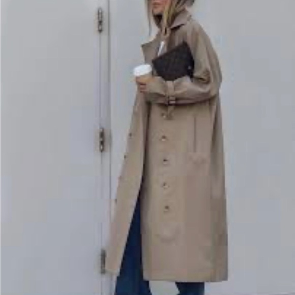 Burberry Tan Trench Coat - Picture 12 of 13